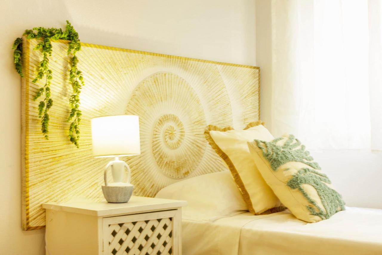 Apartamento Pink Maritimo Torrevieja Luaran gambar