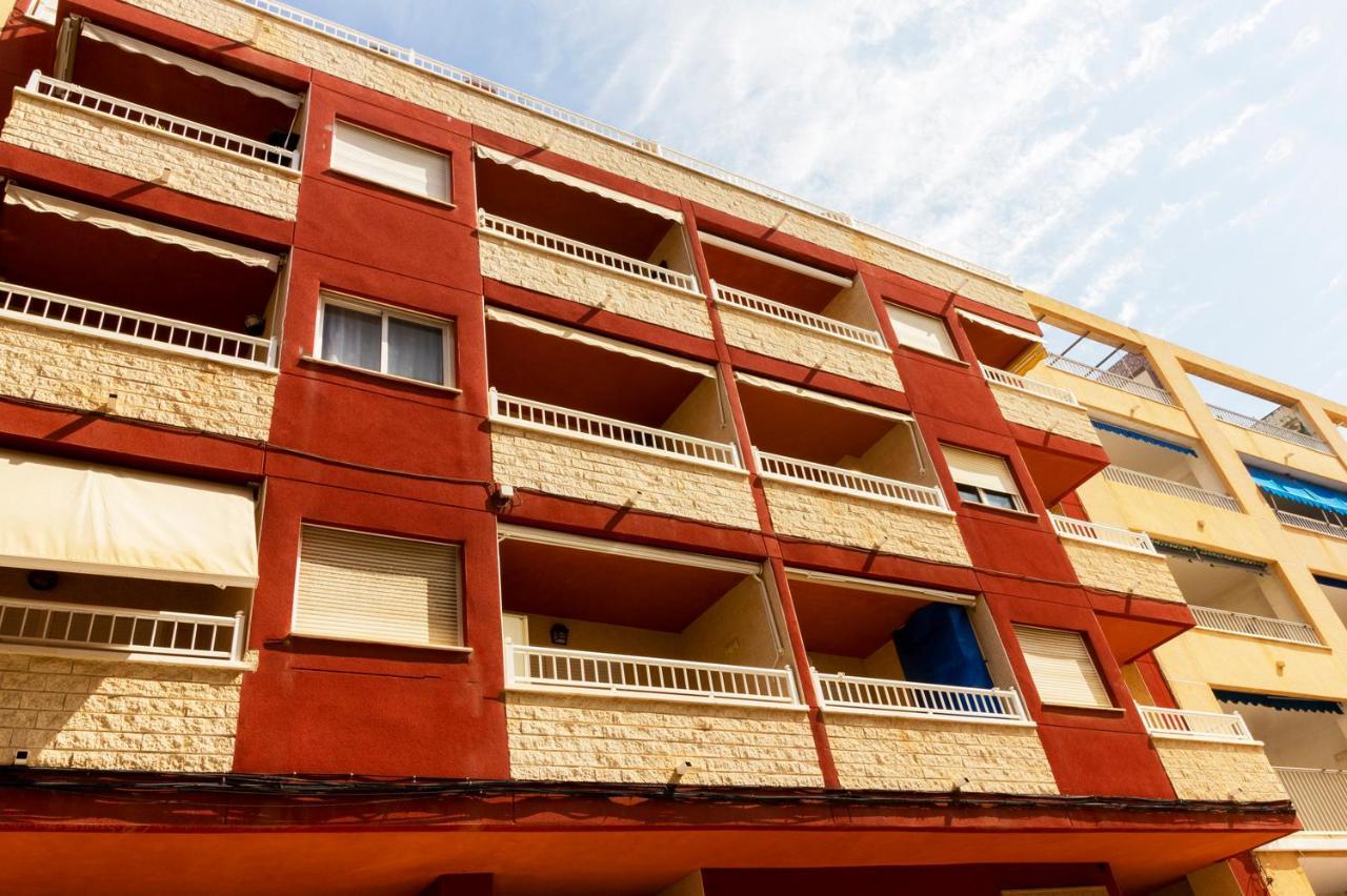 Apartamento Pink Maritimo Torrevieja Luaran gambar