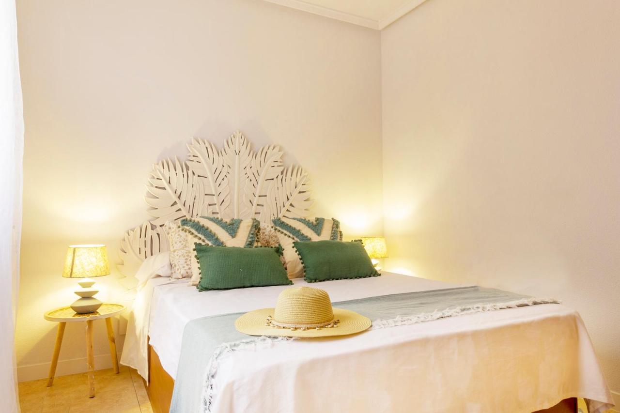 Apartamento Pink Maritimo Torrevieja Luaran gambar
