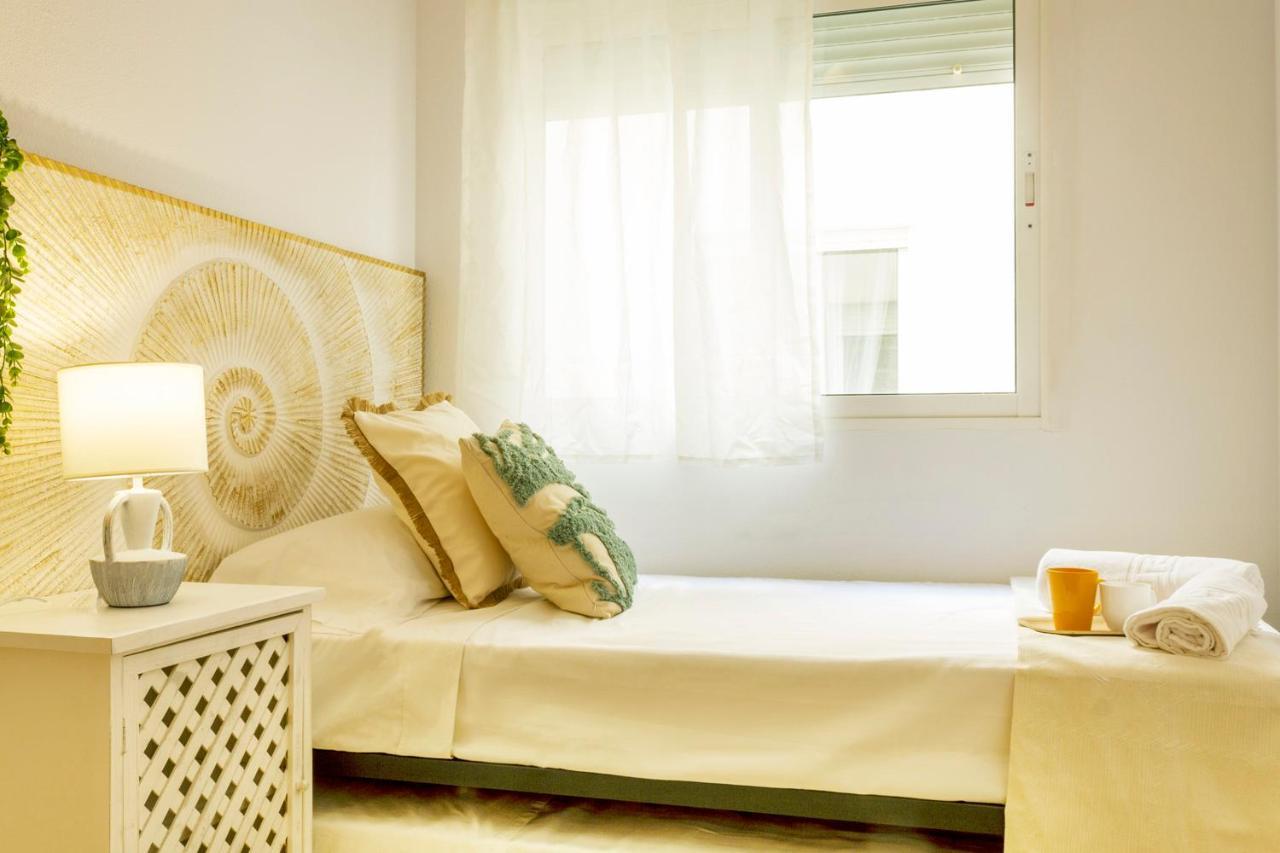 Apartamento Pink Maritimo Torrevieja Luaran gambar