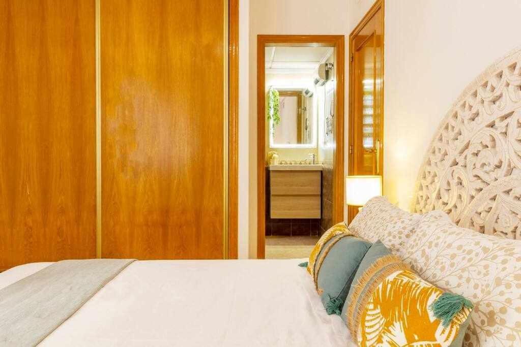 Apartamento Pink Maritimo Torrevieja Luaran gambar