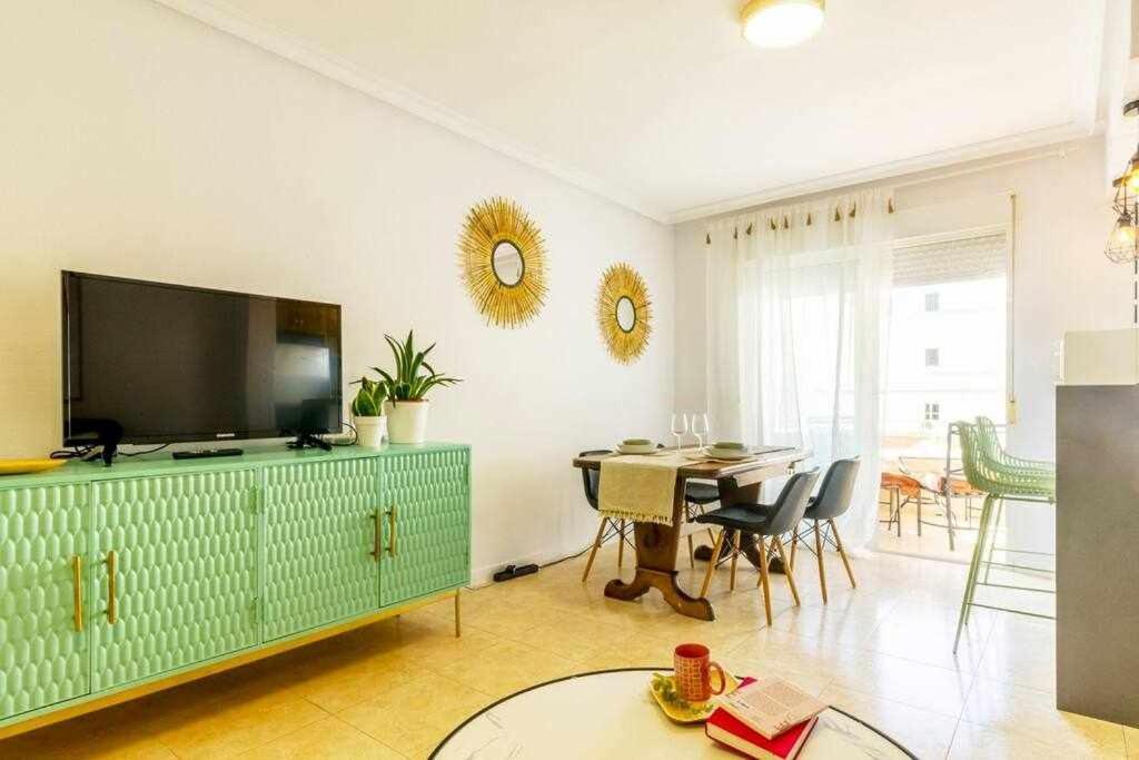 Apartamento Pink Maritimo Torrevieja Luaran gambar