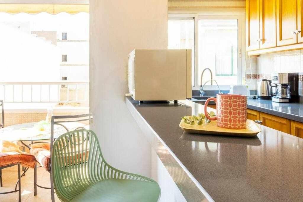 Apartamento Pink Maritimo Torrevieja Luaran gambar