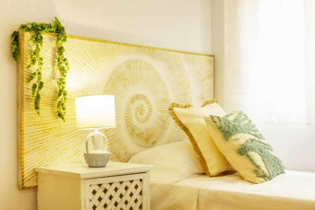 Apartamento Pink Maritimo Torrevieja Luaran gambar